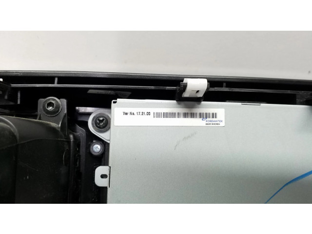 Дисплей    BGM9610070, 68316174AC   Chrysler Pacifica