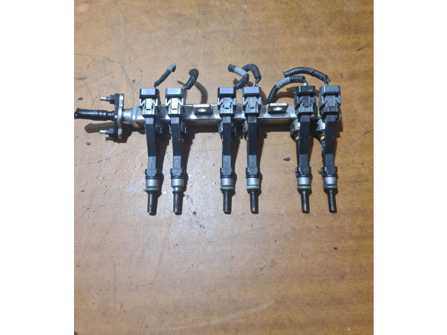 Комплект форсунок 3531008000, 06804716    KIA Picanto  G3LD 