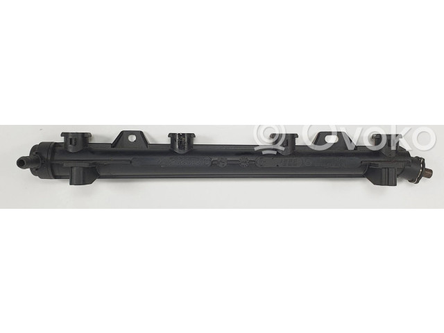 Vstřikovací lišta 036133320   Skoda Fabia Mk1 (6Y)     