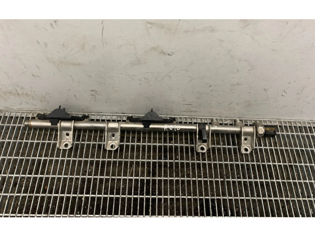 Vstřikovací lišta 7537319   BMW 7 F01 F02 F03 F04  pro benzínový motor 3.0 N54 B30 A 