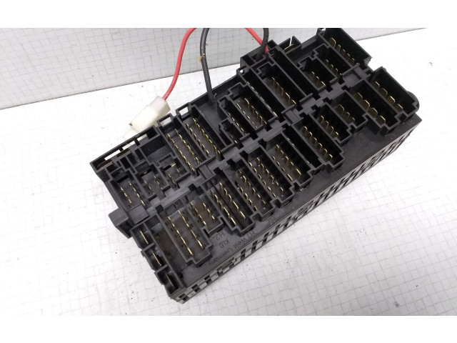 Панель приборов 357937039   Volkswagen PASSAT B3       