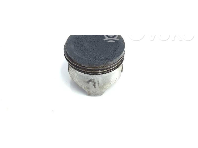 Píst 1210071820, 1210071820   Suzuki Vitara (ET/TA)     