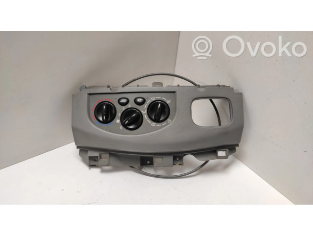 Блок управления климат-контролем 8200004605, 69920002   Renault Trafic II (X83)