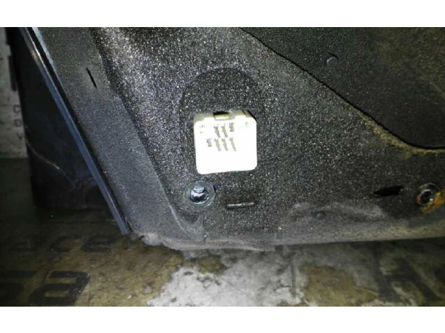 Зеркало (механическое)       Mazda MX-3   -  года   