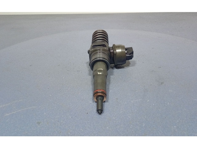 Форсунка 038130073BP, 038130073BP    Skoda Roomster (5J)   