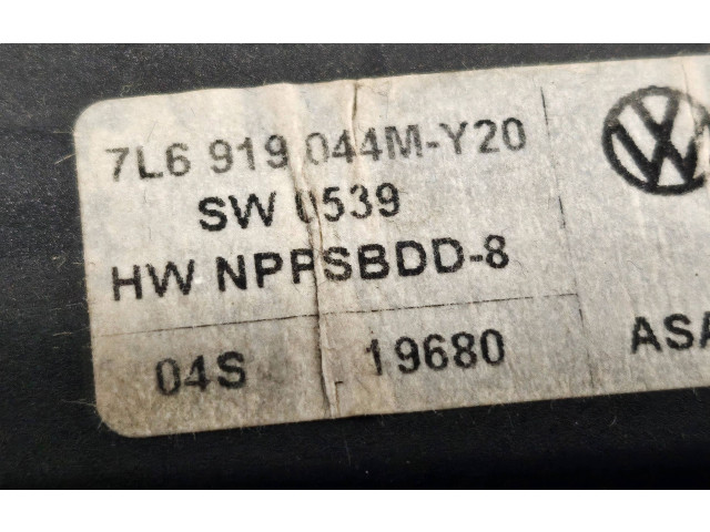 Дисплей    7L6919044M, SW0539   Volkswagen Transporter - Caravelle T5