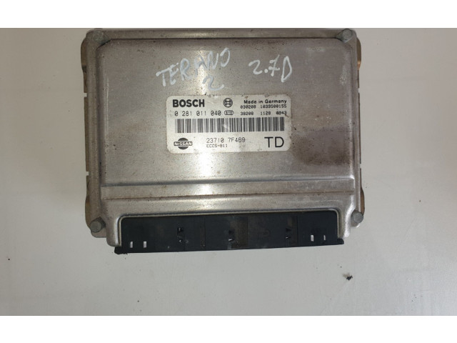 Řídící jednotka 0281011040   Nissan Terrano 2003