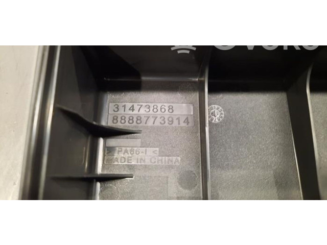   Pojistková skříňka 31473868   Volvo XC40 2019