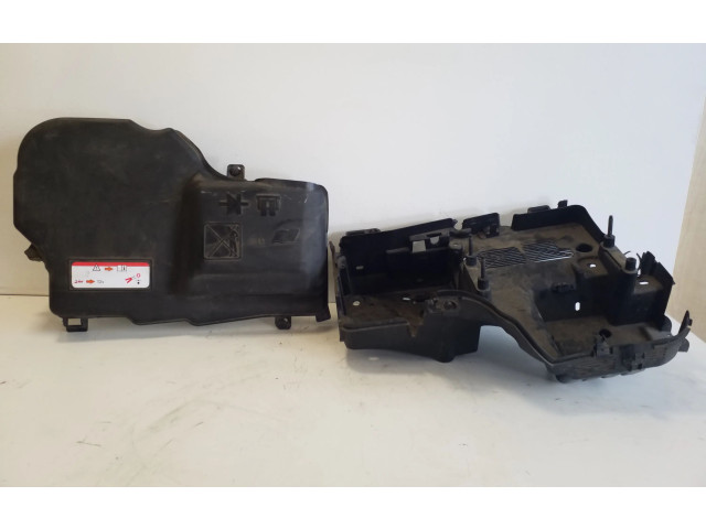   Pojistková skříňka 9687677280   Peugeot 508 2014