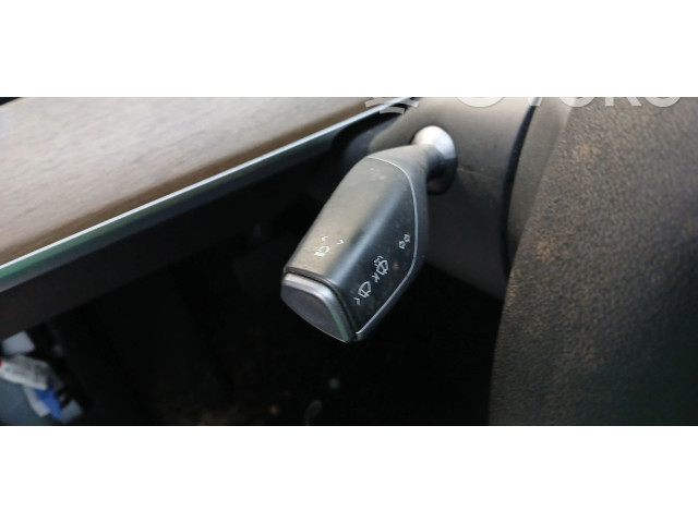 Подрулевой шлейф SRS    Tesla Model Y