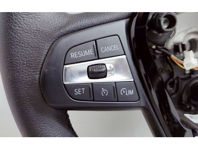 Volant BMW 1 F40 2023 9484768  