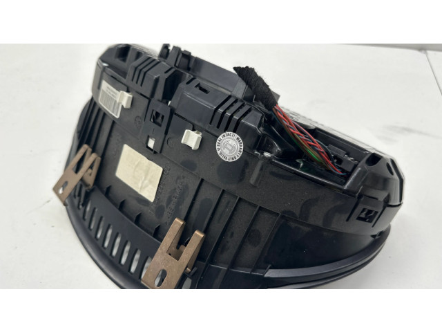 Přístrojová deska  BMW 5 GT F07 2013 9220801  