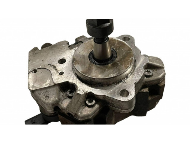 Vstřikovací čerpadlo 7798333, 0445010146   BMW 7 E65 E66  pro naftový motor 4.4  