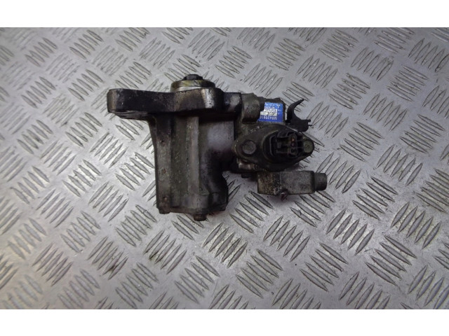 Vstřikovací lišta MR420916   Volvo S40, V40     