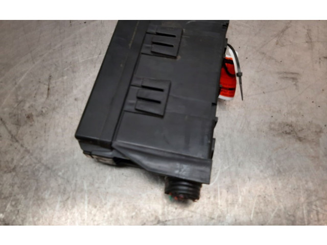  Pojistková skříňka 7154722330, 7154722330   Nissan Pulsar 2015