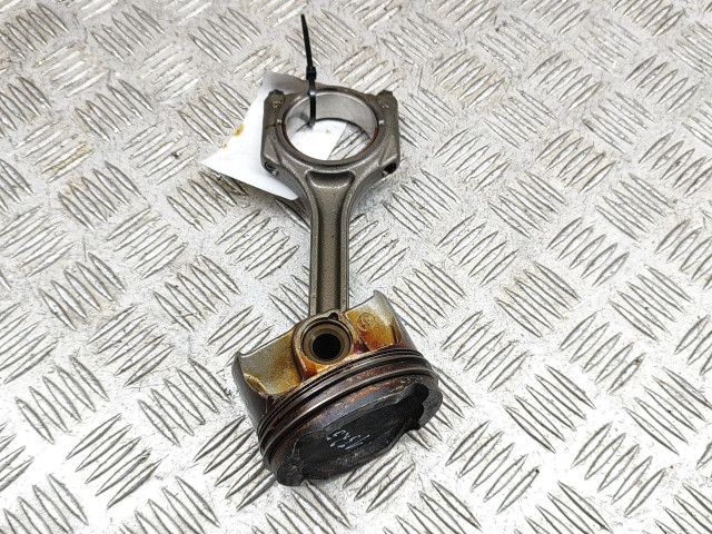  Поршень B48 A20 A 9488343, 8662616  BMW 2 F44 для бензинового двигателя 2.0