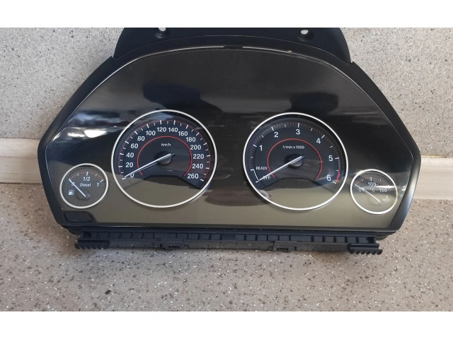 Přístrojová deska  BMW 4 F32 F33 2015 9382106  