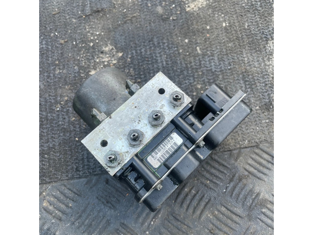 Jednotka ABS A2124313512   Mrcedes-Benz E C207 W207 2011