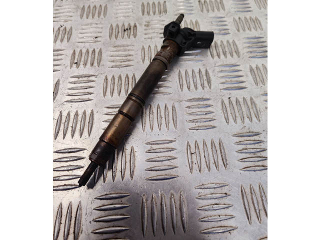 Форсунка 059130277CH    Audi A8 S8 D4 4H  CTBA 