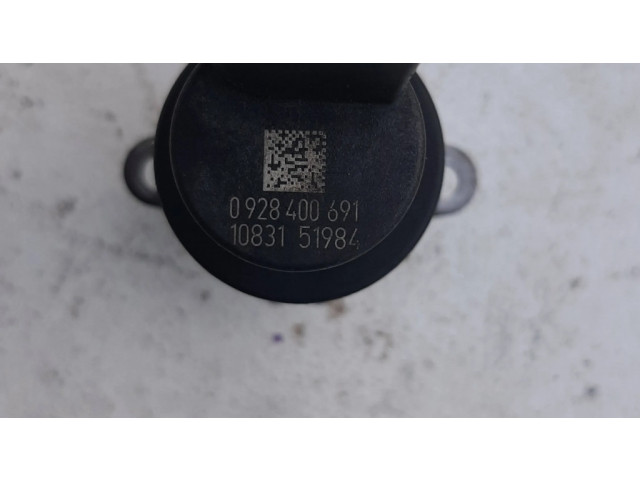 Vstřikovač 0928400691, 1083151984   BMW X5 E70  pro naftový motor 3.0  
