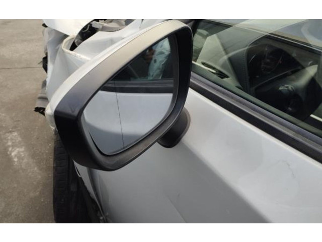Зеркало электрическое        Mazda CX-3  2015 - - года   