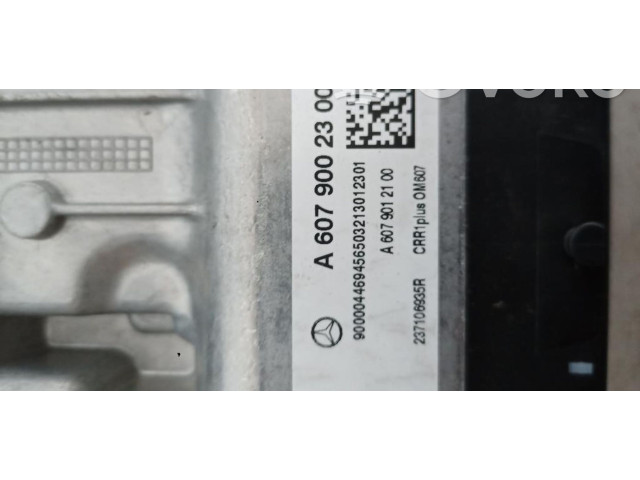 Řídící jednotka A6079002300, 607951(K9K)   Mercedes-Benz A W176 2015