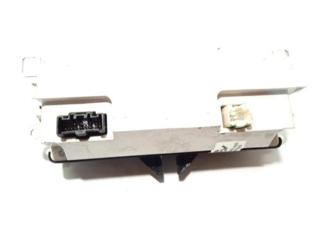 Блок управления климат-контролем EH64, EH6461190A   Mazda CX-7