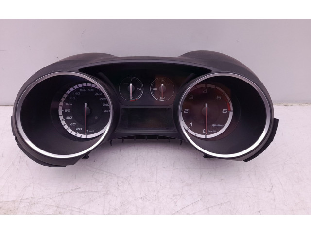 Přístrojová deska  Alfa Romeo Giulietta 2012 50516478, 005051647800  