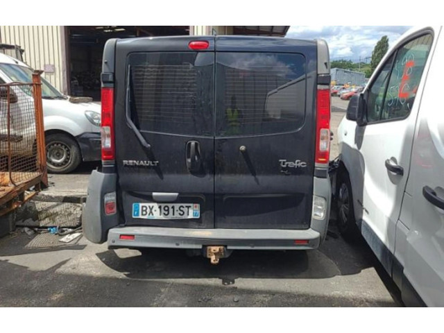 Jednotka ABS 8200963331   Renault Trafic II (X83) 2001