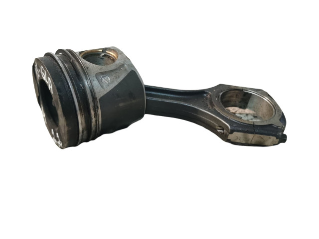 Píst 65100, 141772058   Mercedes-Benz GLA W156     