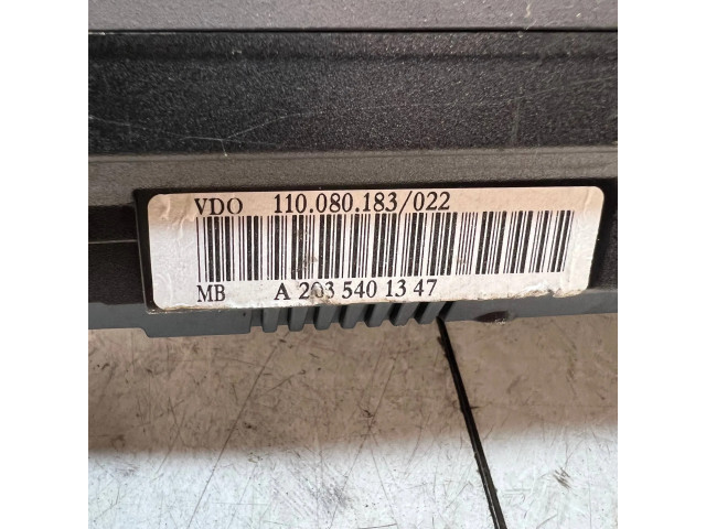 Přístrojová deska  Mercedes-Benz C W203 2004 A2035401347, 110080183  