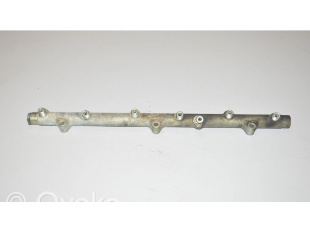 Vstřikovací lišta 0445216002   BMW 5 E39  pro naftový motor 3.0 M57 D30 (306D1) 