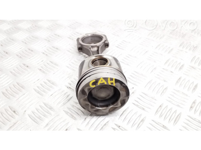 Píst 03LG, CAH   Audi A4 S4 B8 8K  pro naftový motor 2.0 CAHA 