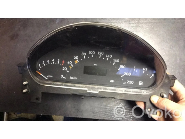 Přístrojová deska  Mercedes-Benz A W168 2000 a1685404011  