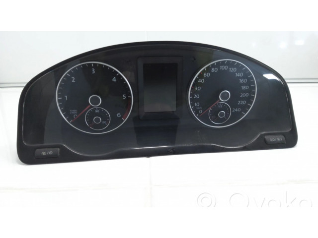Přístrojová deska  Volkswagen Transporter - Caravelle T5 2012 7E0920870G  
