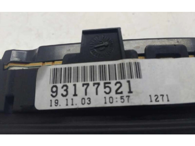 Панель приборов 93177521   Opel Signum       