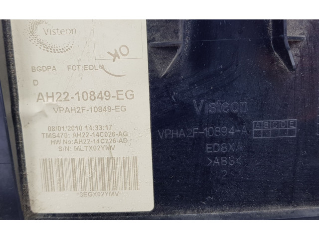 Přístrojová deska  Land Rover Range Rover Sport L494 2013 AH2210849EG, LR027896  