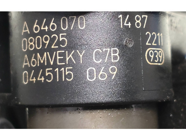 Vstřikovač A6460701487, 0445115069   Mercedes-Benz Vito Viano W639    646980 