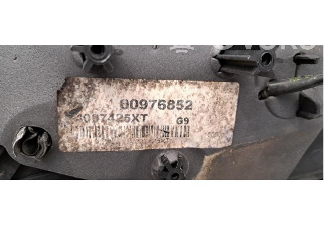 Зеркало электрическое        Mitsubishi Colt  2009 - 2016 года   