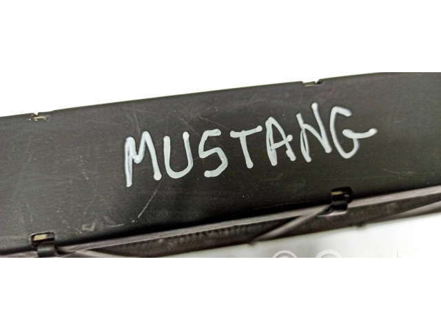 Интеркулер  20685   Ford Mustang VI 3.0