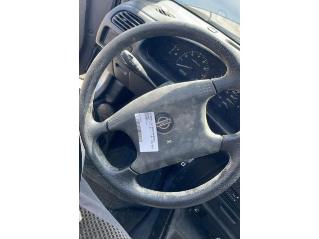 Volant Nissan Sunny 1992   