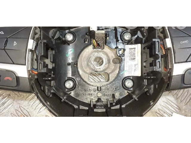 Руль Jeep Renegade  2014 -  года 175201470R      