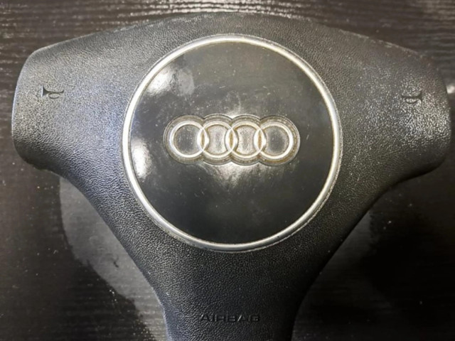 Подушка безопасности водителя 8E0880201AT   Audi A3 S3 8P