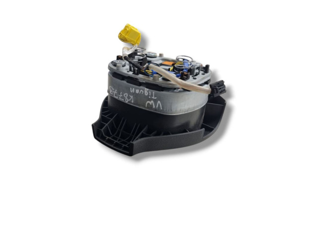 Подушка безопасности водителя 1K0880201CB   Volkswagen Tiguan