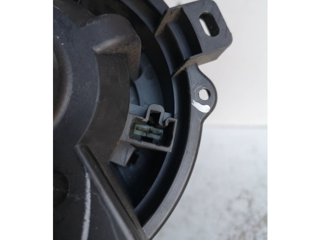 Вентилятор печки    MF0160700721, 0160700721   Mitsubishi Colt