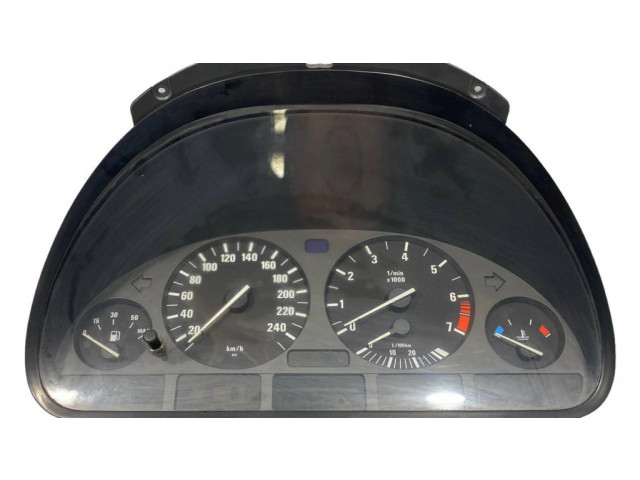 Přístrojová deska  BMW 5 E39 2001 8372354, 62118372354  