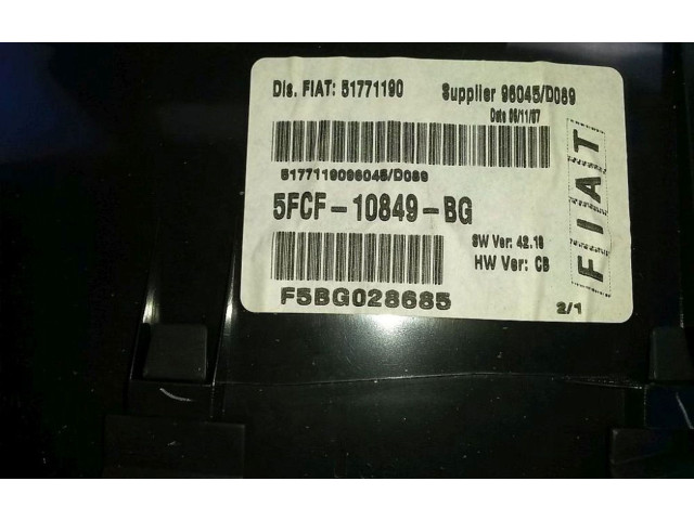Přístrojová deska  Fiat Stilo 2004 51771190, 51771190  