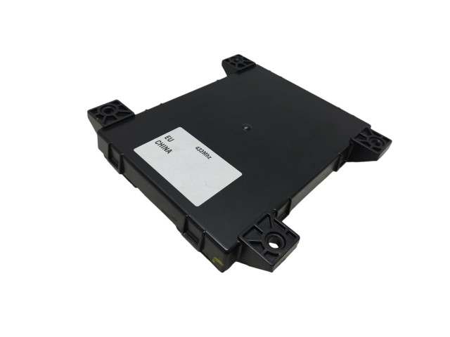 Блок комфорта P0747Q08F, P0747V01C   Tesla Model S   