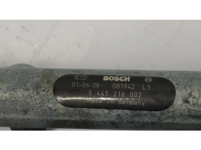 Vstřikovací lišta 0445216002, 0281002475   BMW 5 E39  pro naftový motor 2.5  