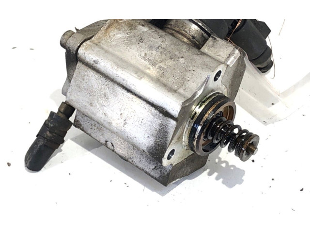 Топливный насос 06D127026H    Audi A4 S4 B6 8E 8H   